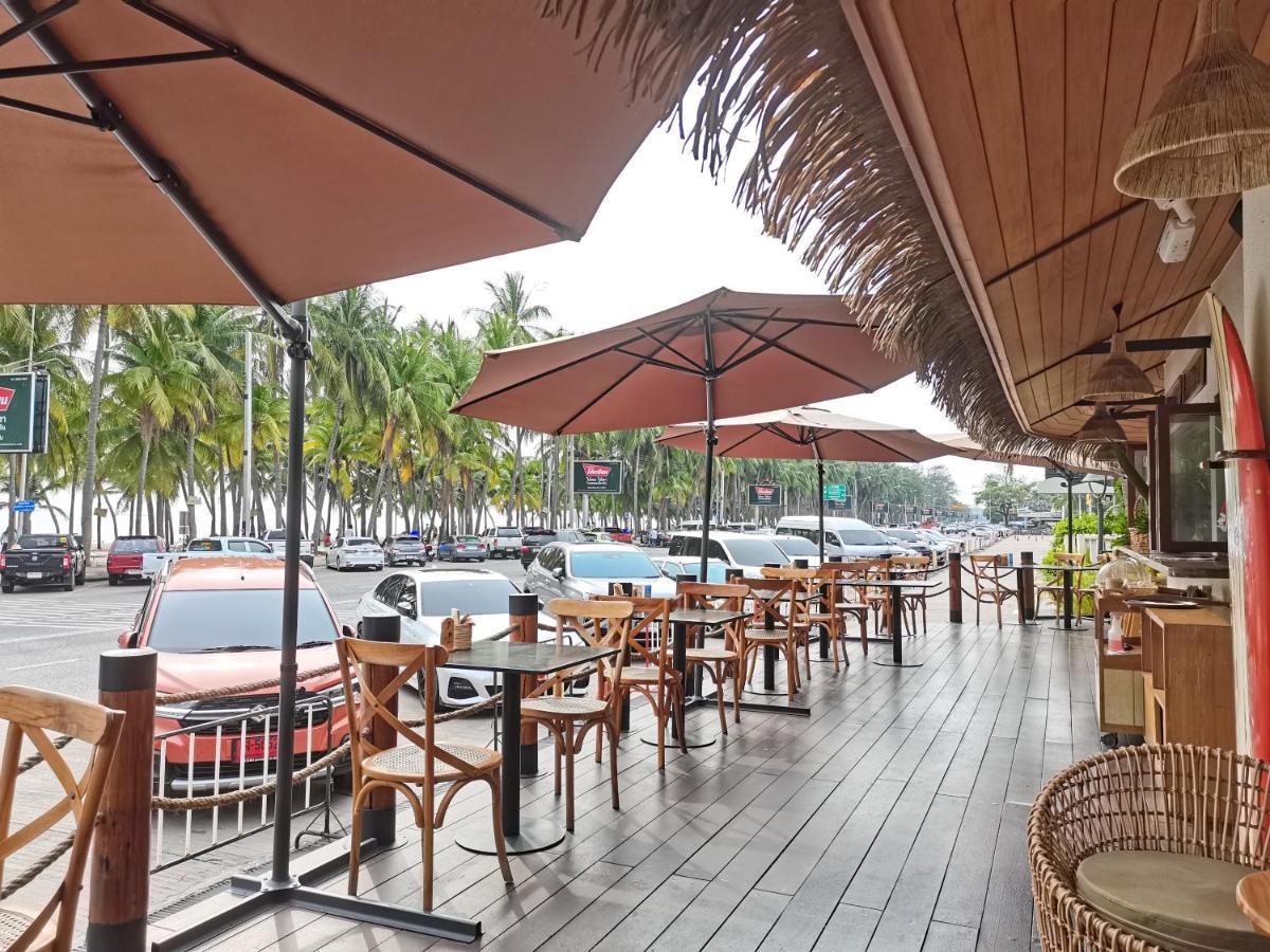 The Tide Resort Bangsaen Екстериор снимка