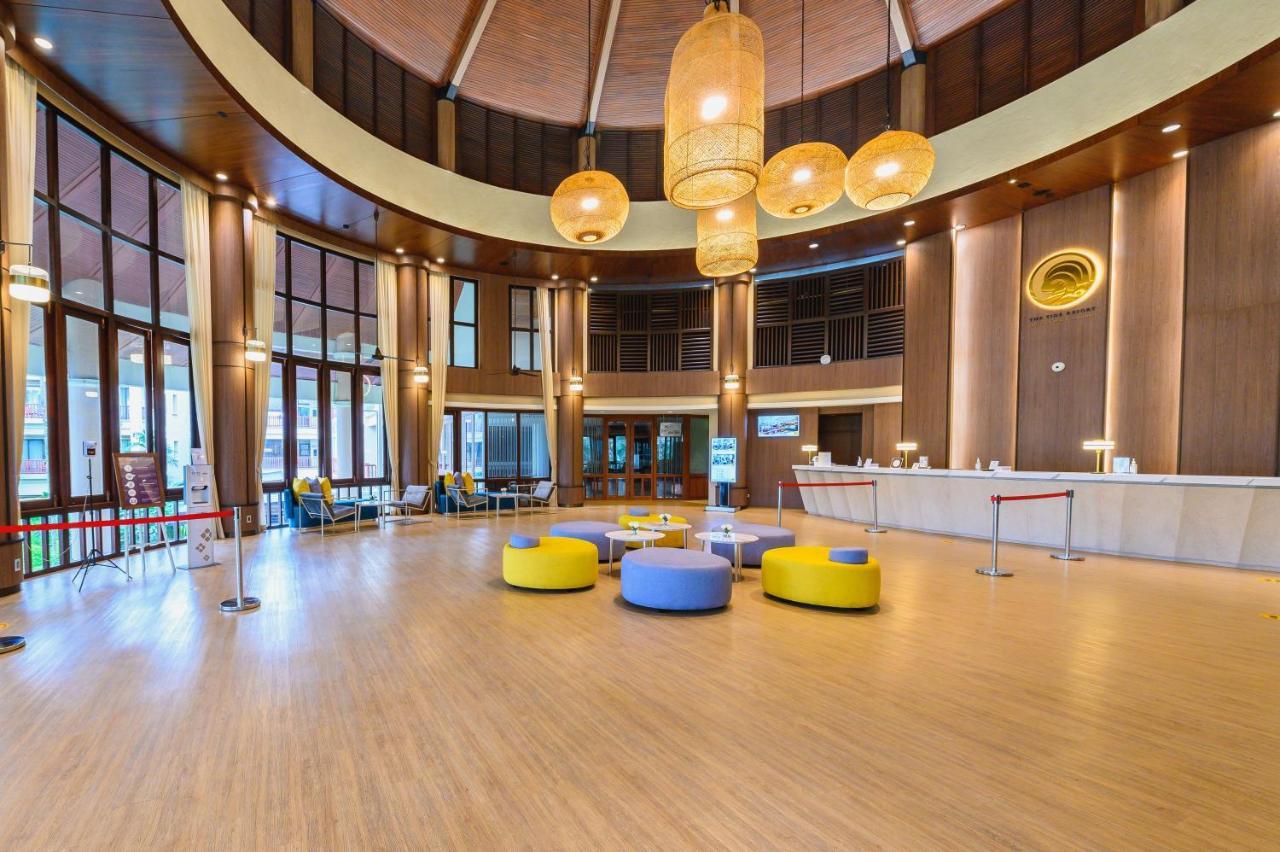 The Tide Resort Bangsaen Екстериор снимка