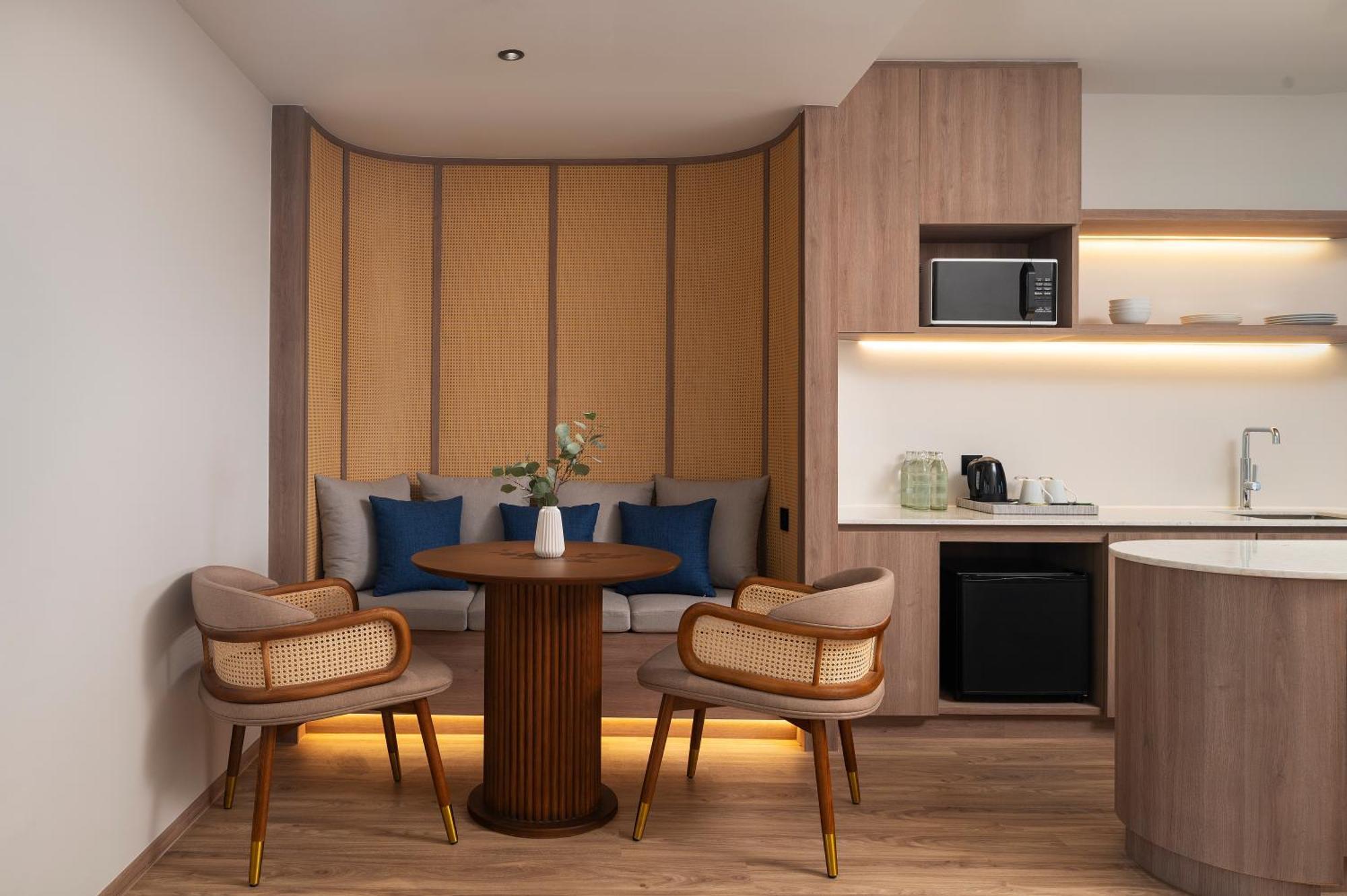 The Tide Resort Bangsaen Екстериор снимка