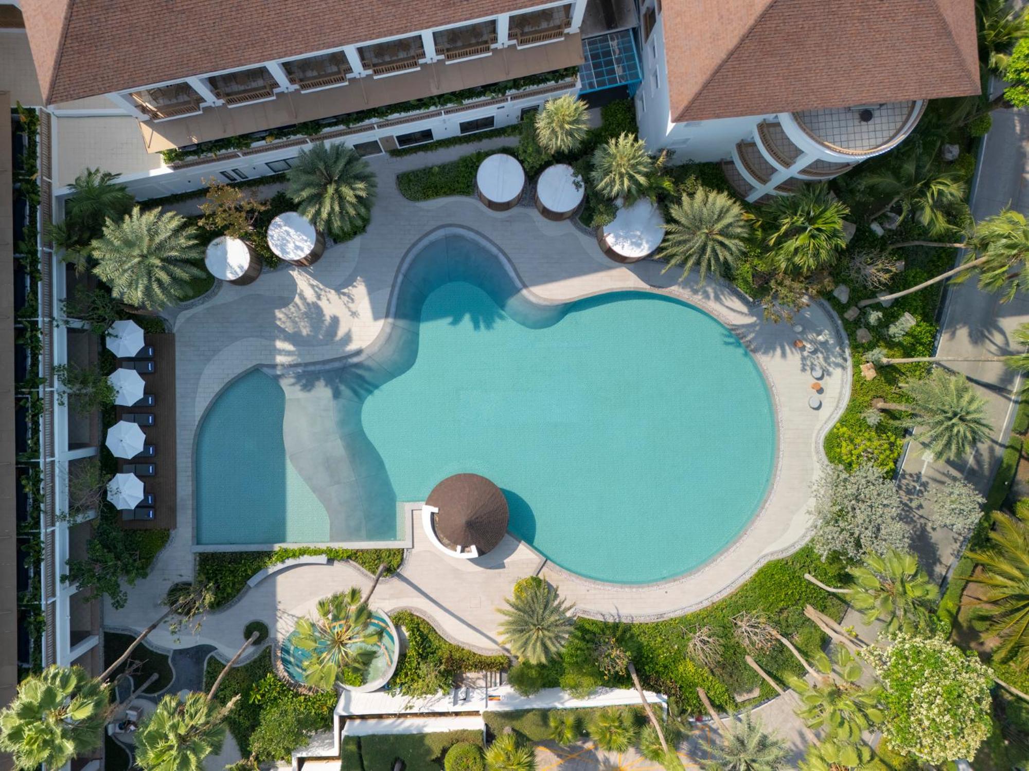 The Tide Resort Bangsaen Екстериор снимка