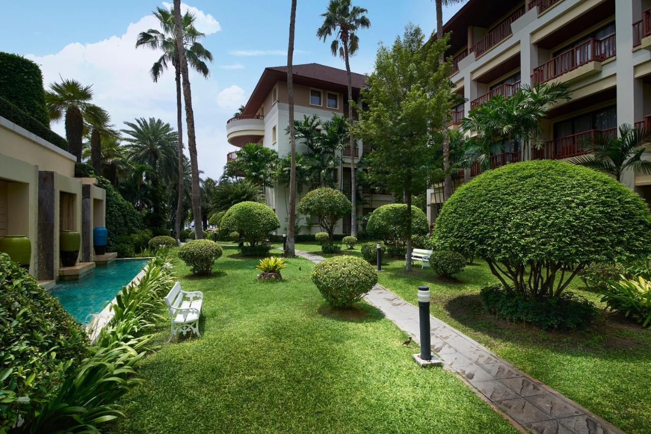 The Tide Resort Bangsaen Екстериор снимка